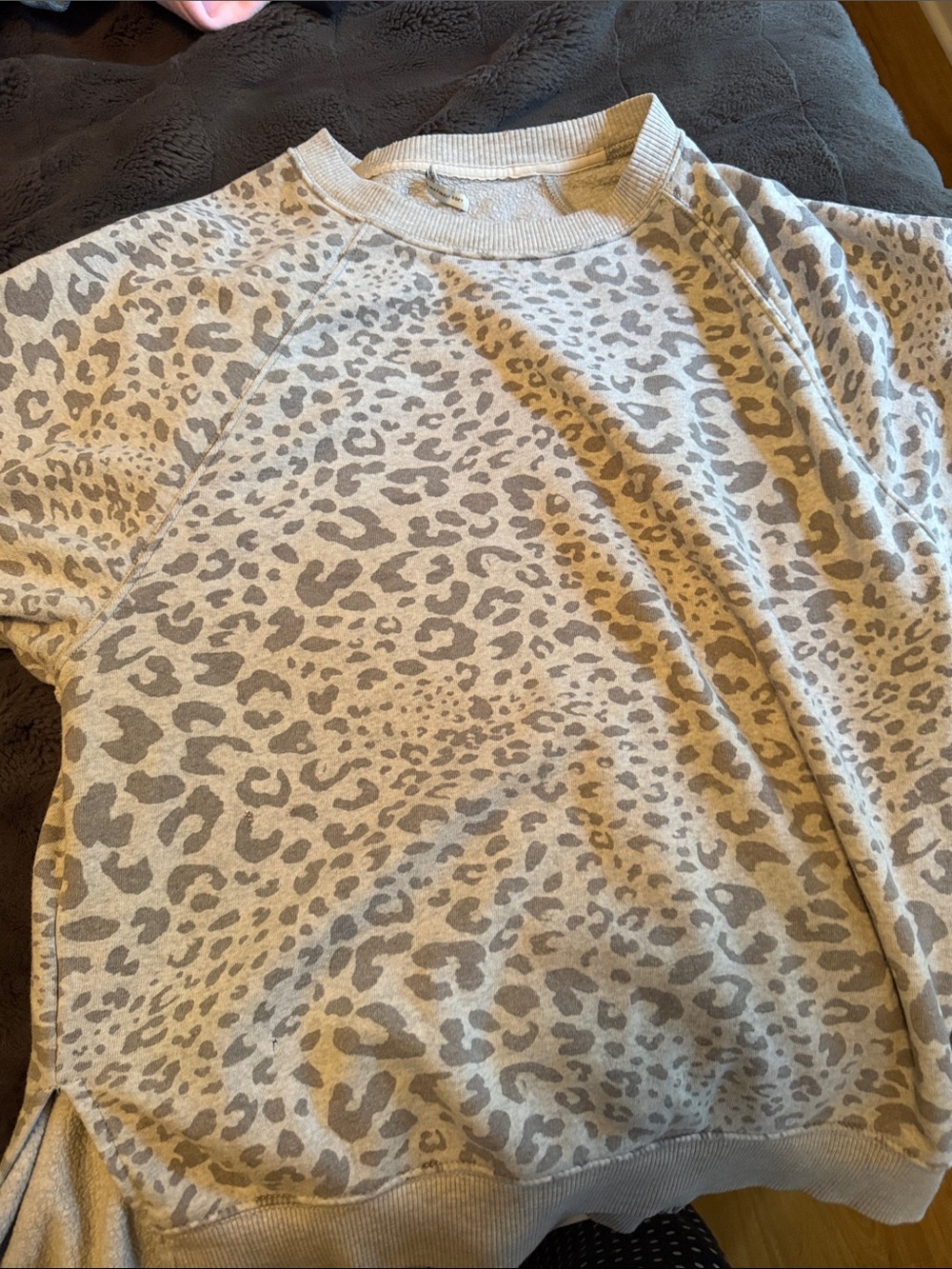 American Eagle Outfitters Leopard Crewneck Sweatshirt - Beige & Gray